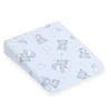 Kép 1/2 - Baba párna huzat - ék alakú New Baby BASIC fehér 30x37 cm bear blue