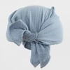 Kép 2/3 - Nyári muszlin baba fejkendő napellenzővel New Baby blue