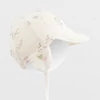 Kép 1/3 - Nyári muszlin baba sapka napellenzővel New Baby Zoe