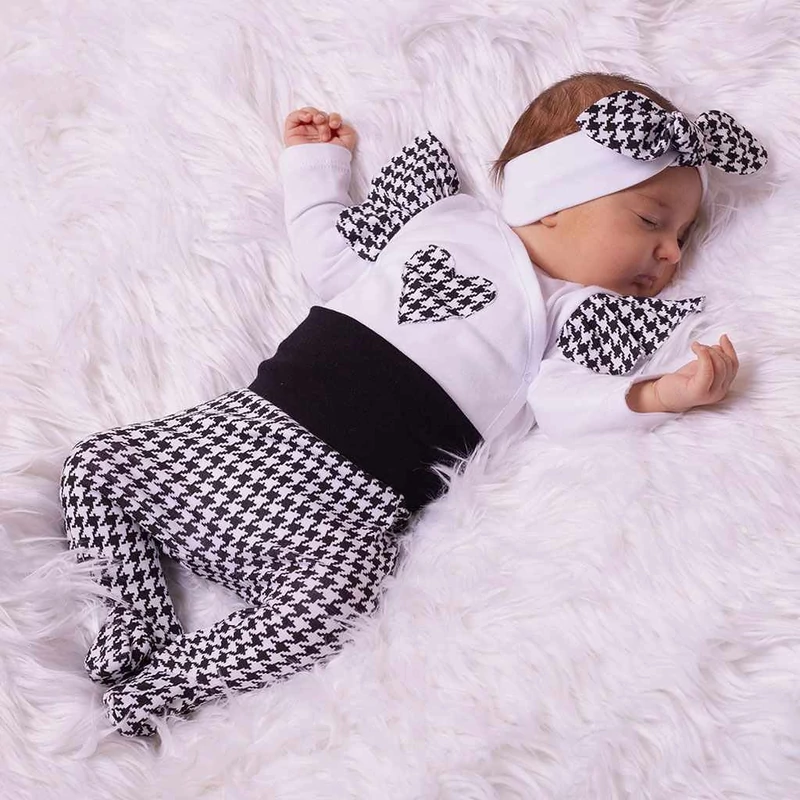 Baba áthajtós patentos body Nicol Viki
